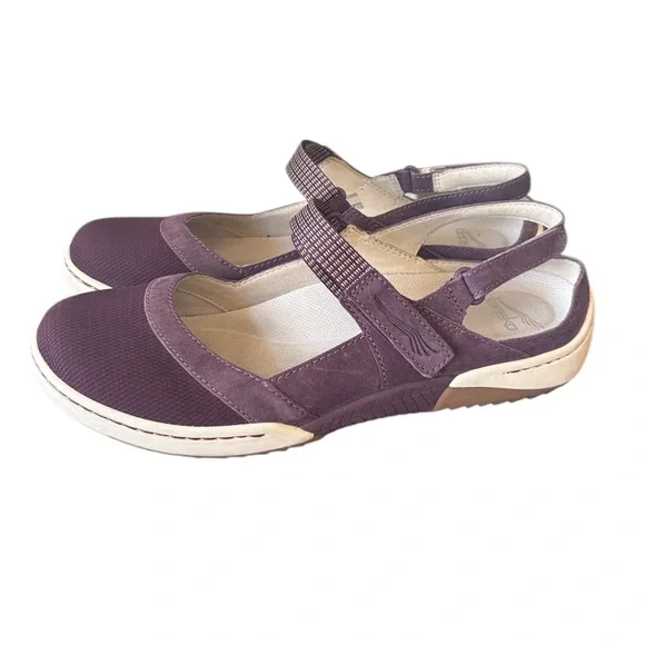 Dansko Raeann Burgundy Canvas Suede Trim Mary Jane Shoes Size EU 38 - Picture 1 of 8